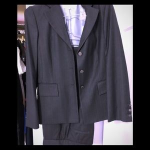 Calvin Klein Women’s pantsuit, 4P. Worn once.